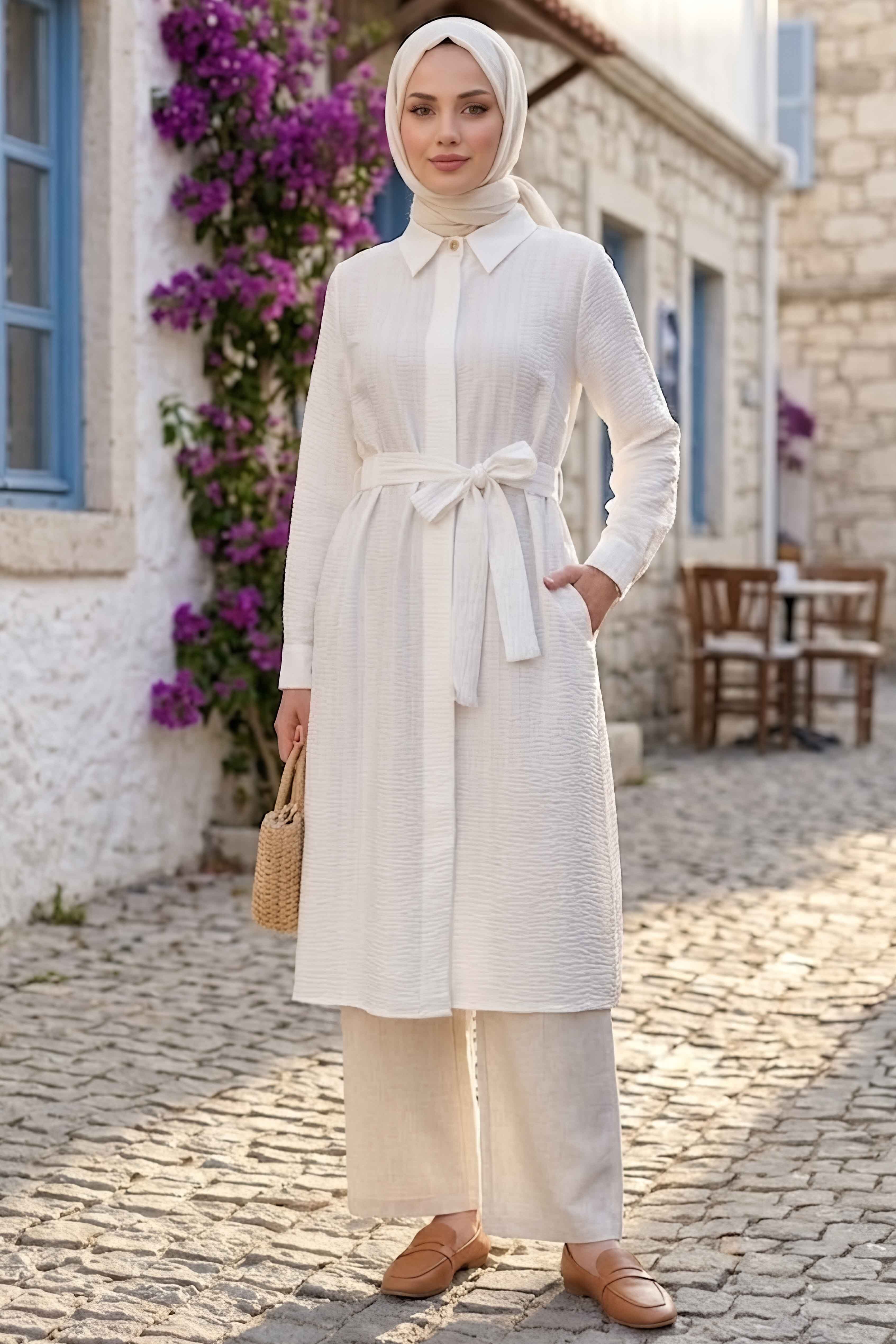 Önde Bağcık Detaylı Tunik Beyaz - 28831-BEYAZ - 1