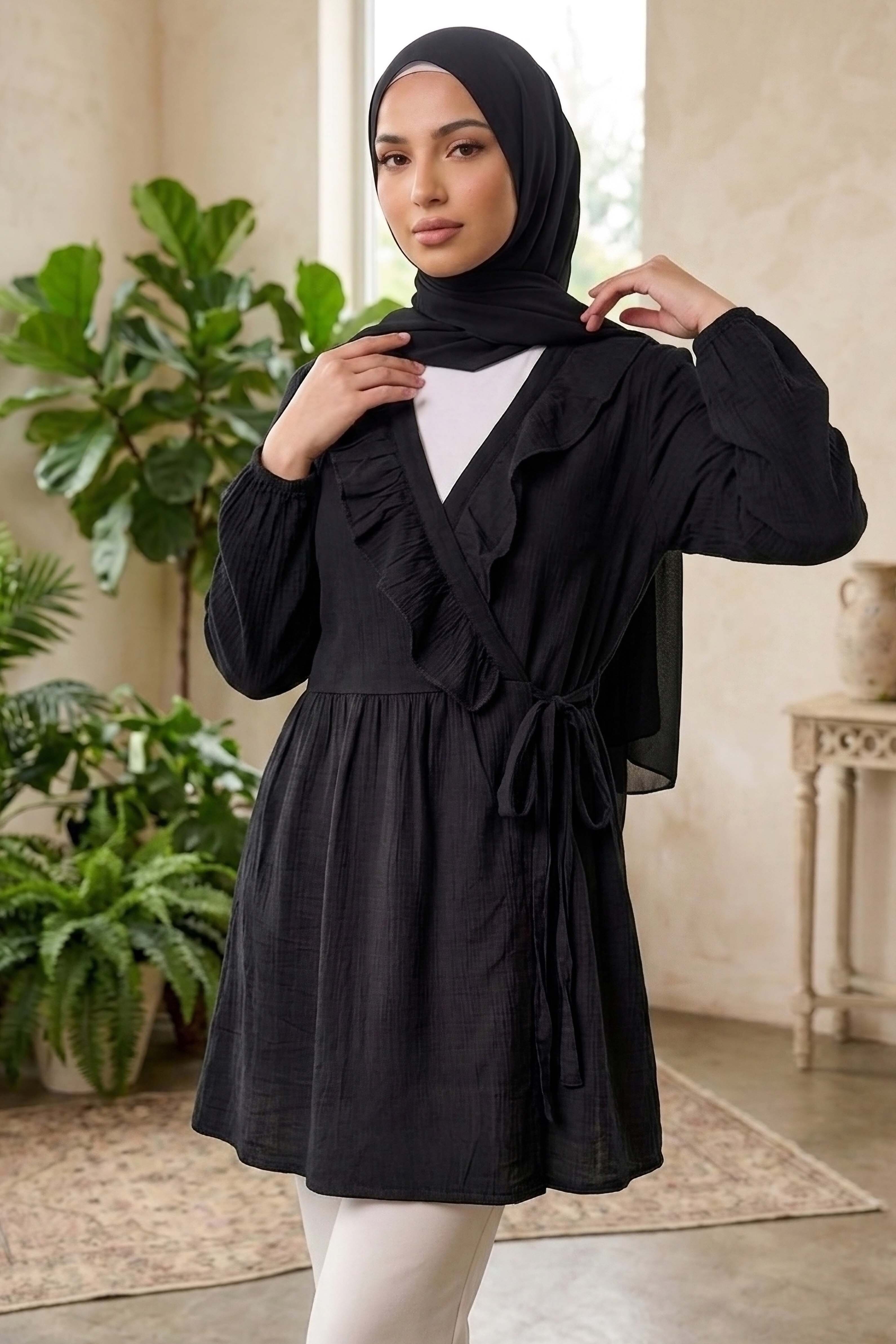 Önden Bağcıklı Fırfırlı Ceket - 28389-SIYAH - 1