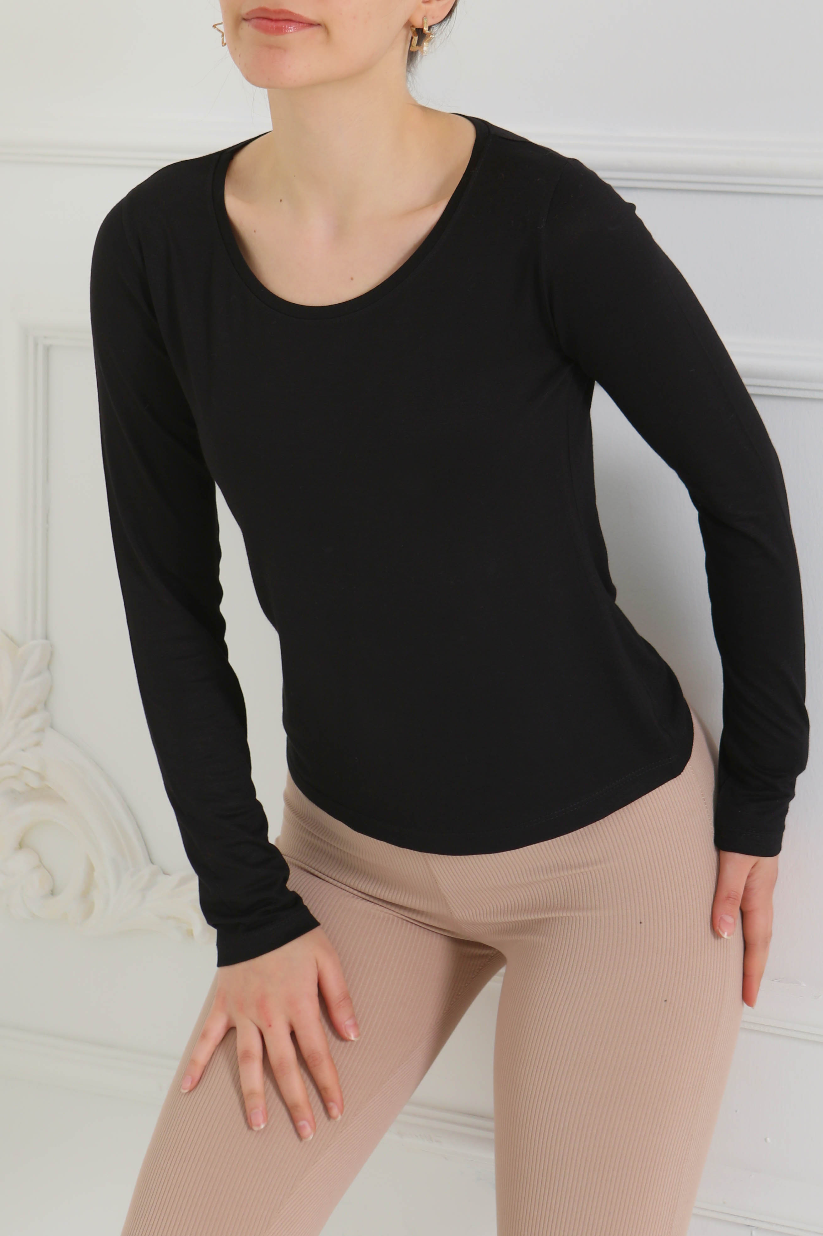 Oval Yaka Badi - 26828 - 2