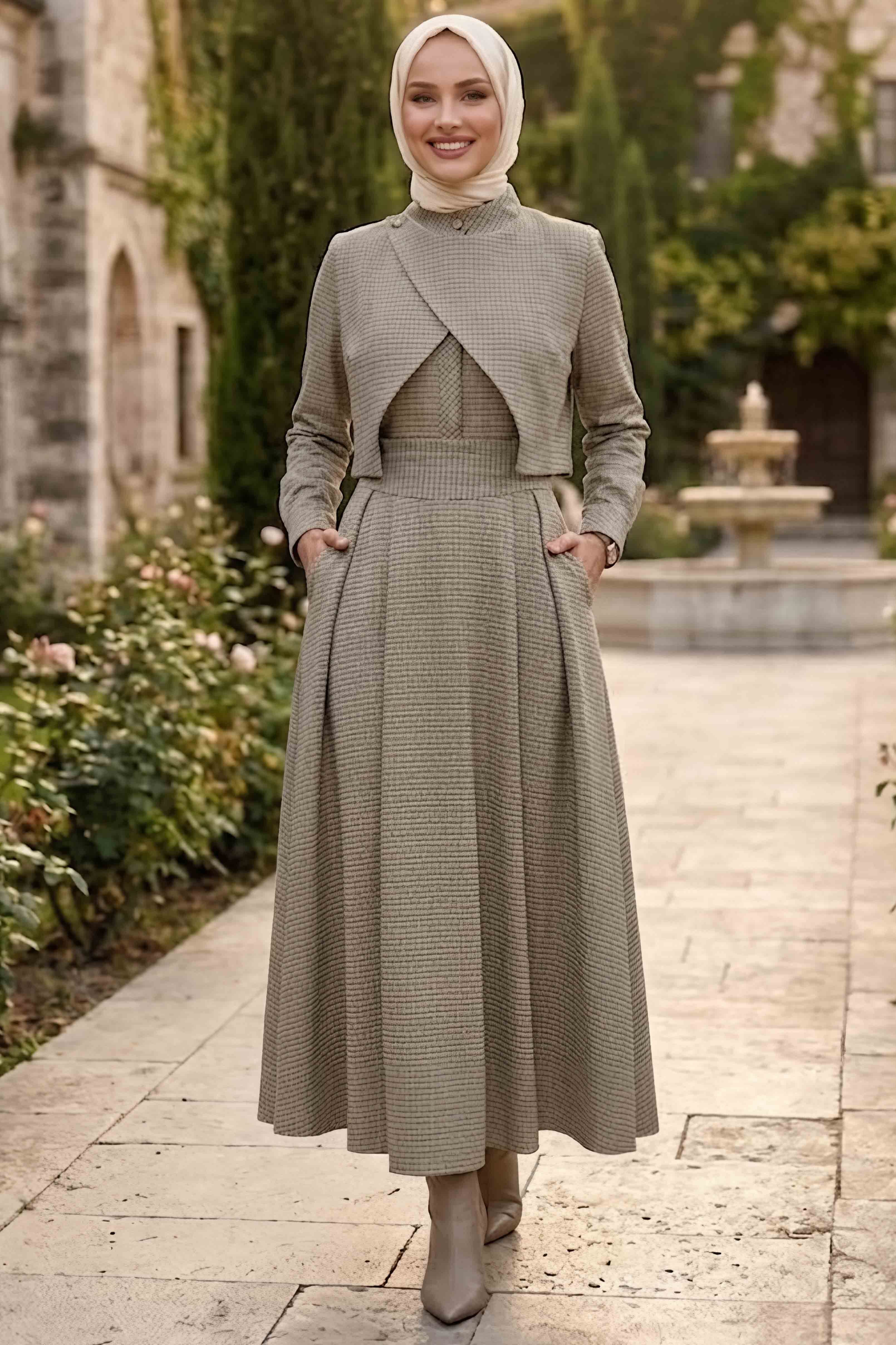 Pelerinli Düğmeli Kuşaklı Elbise Yesil - 28837-YESIL - 2