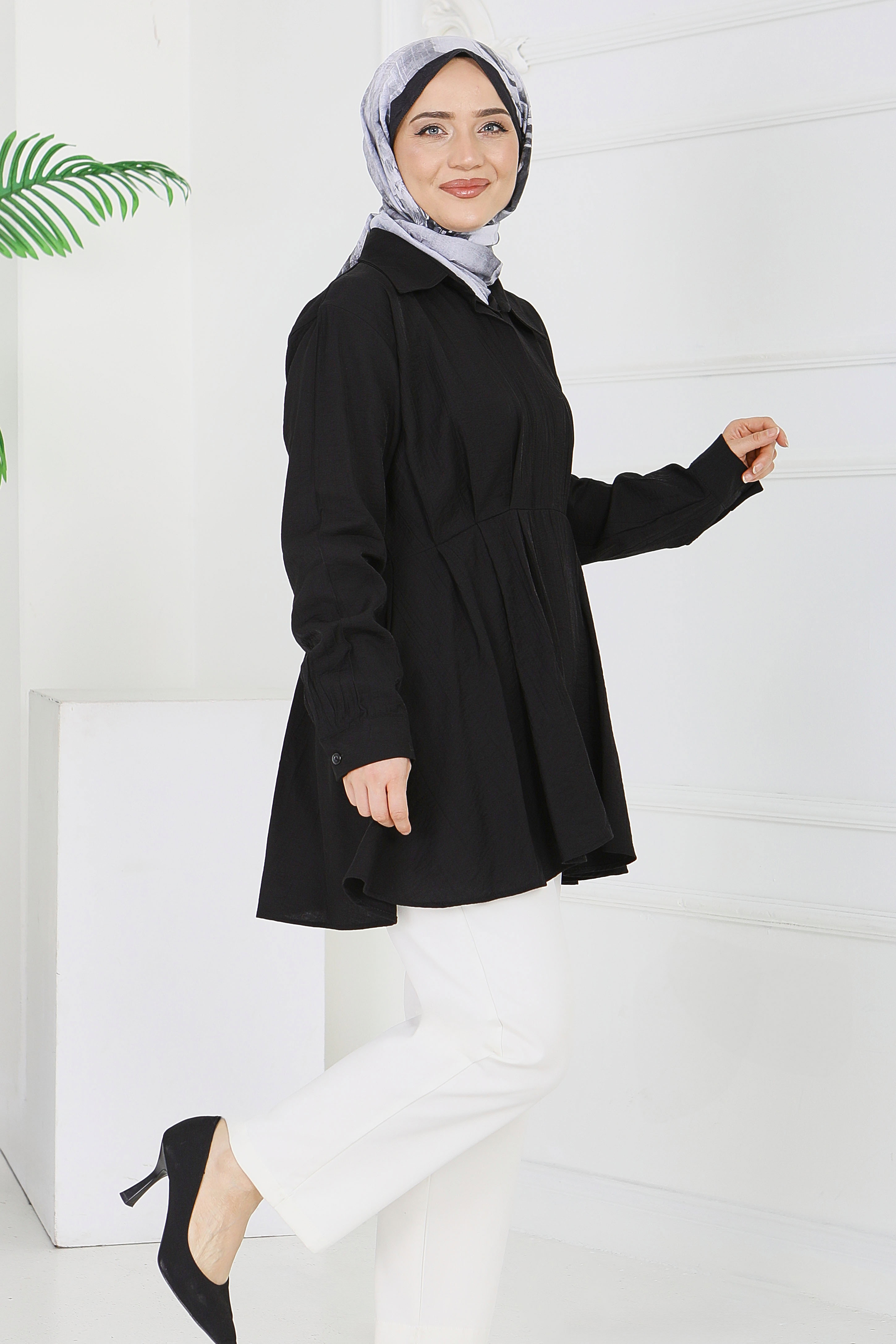 Pile Detaylı Çilek Tunik - 1312-SIYAH - 4