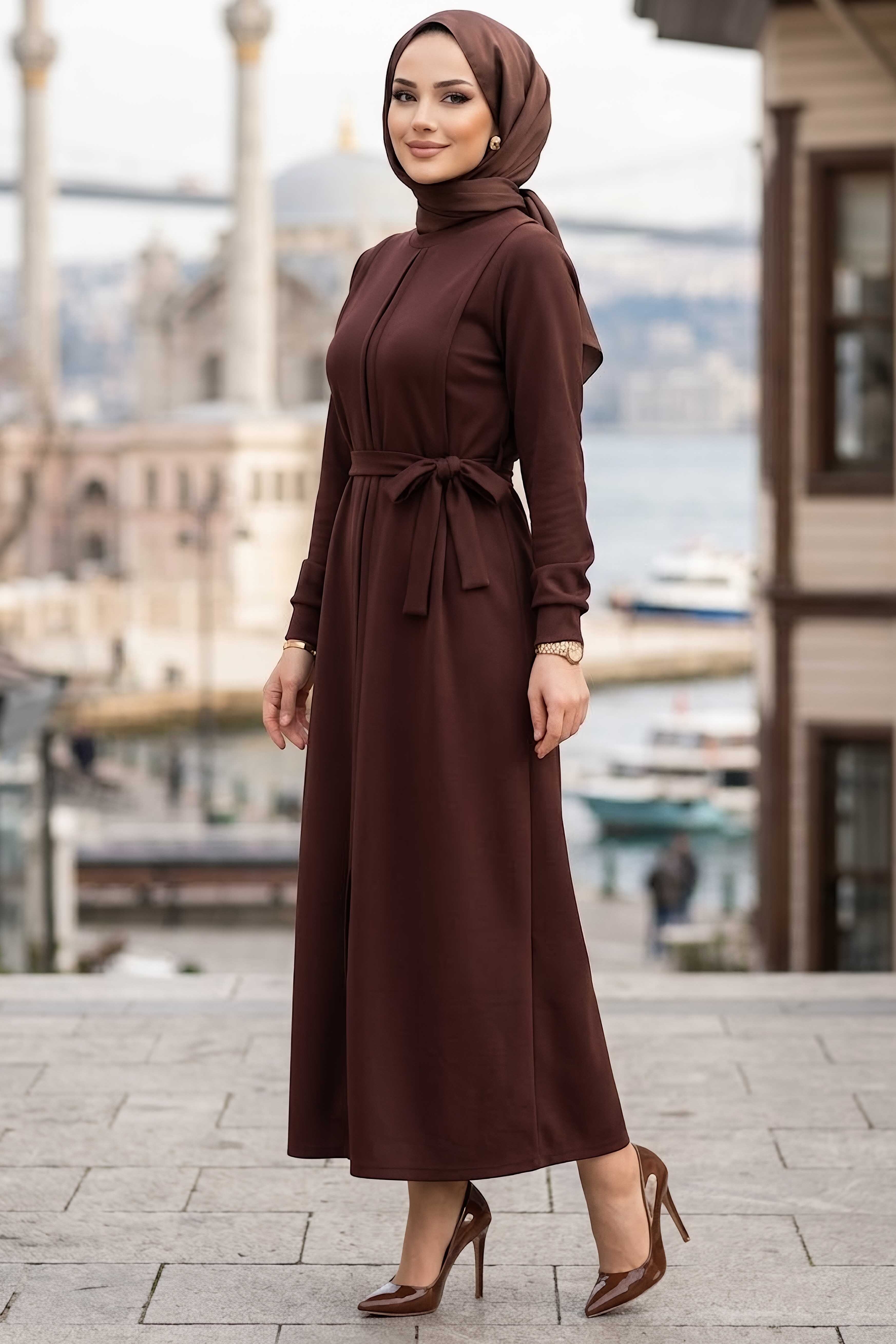 Pile Detaylı Kemerli Oysh Modal Elbise Kahve - 1116-KAHVE - 1