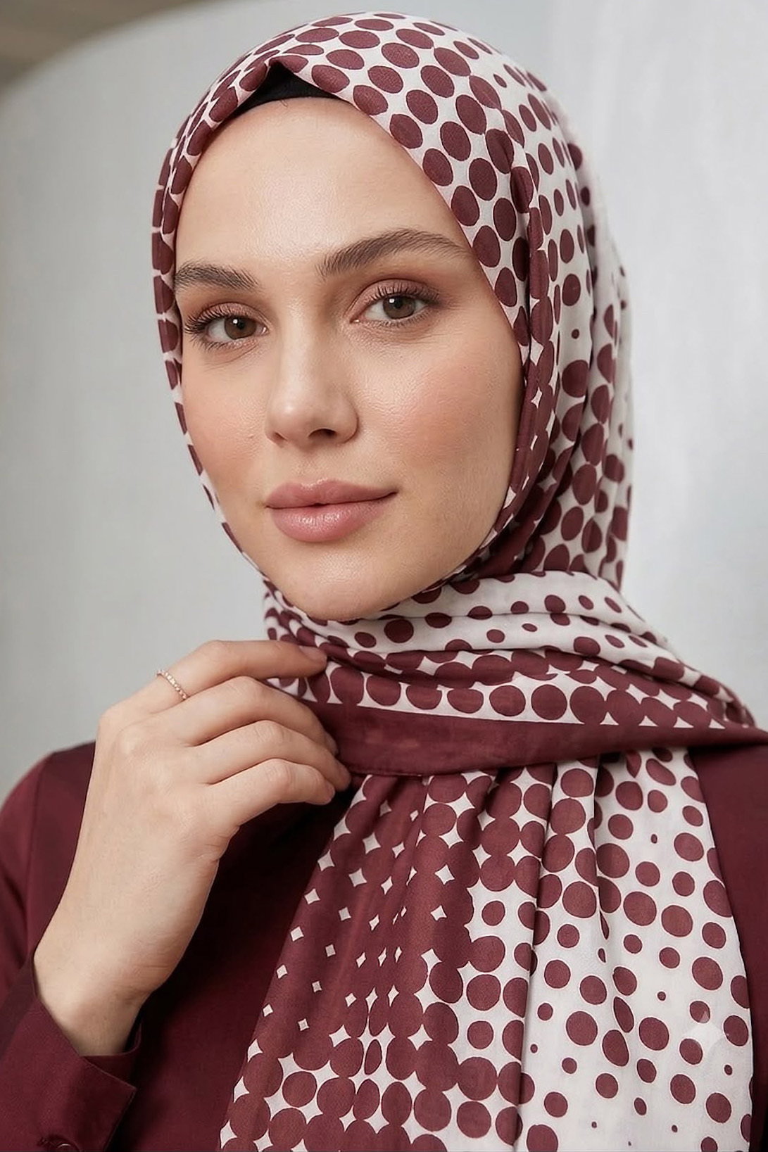 Puantiye Desen İtalyan İpek Şal Bordo - 28758-BORDO - 2