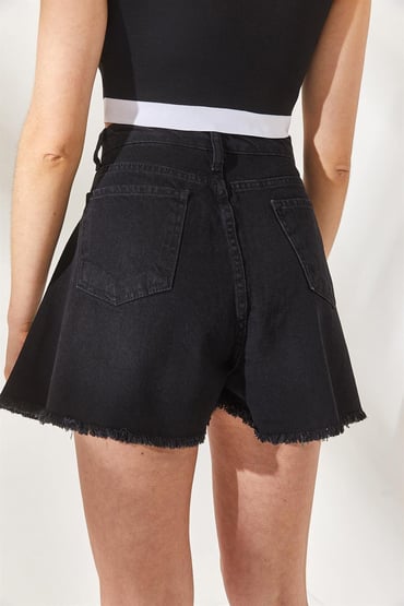 Püsküllü Kot Şort - 27361 - TOFİSA