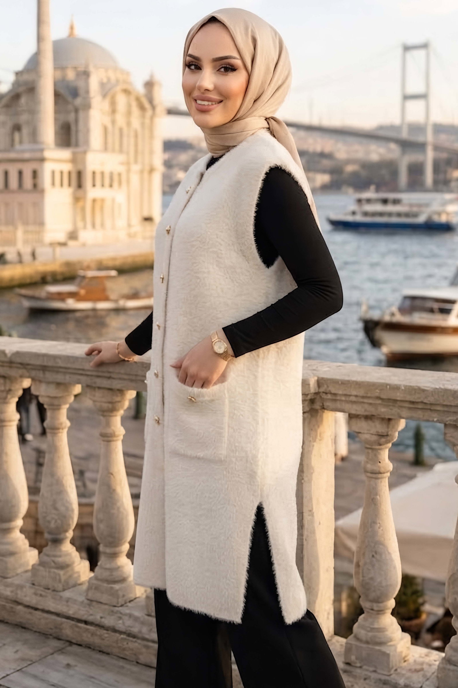 Sakalı Cepli Uzun Yelek Beyaz - 28903-BEYAZ - 2