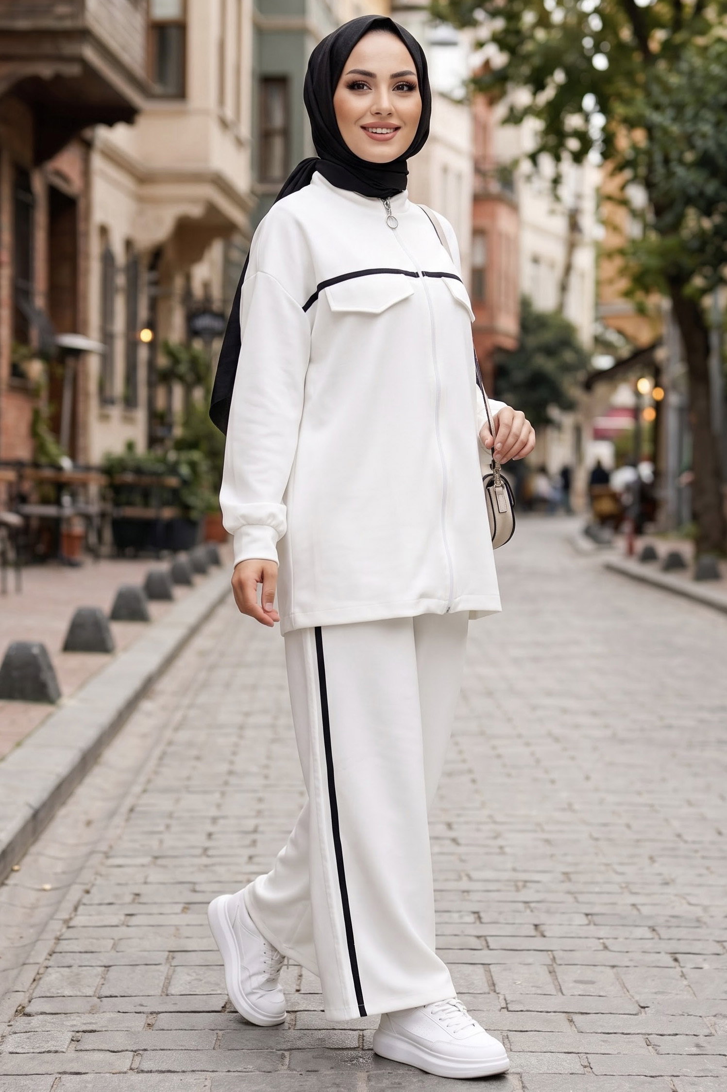 Şerit Detaylı Oysh Modal Takım Beyaz - 29157-BEYAZ - 2