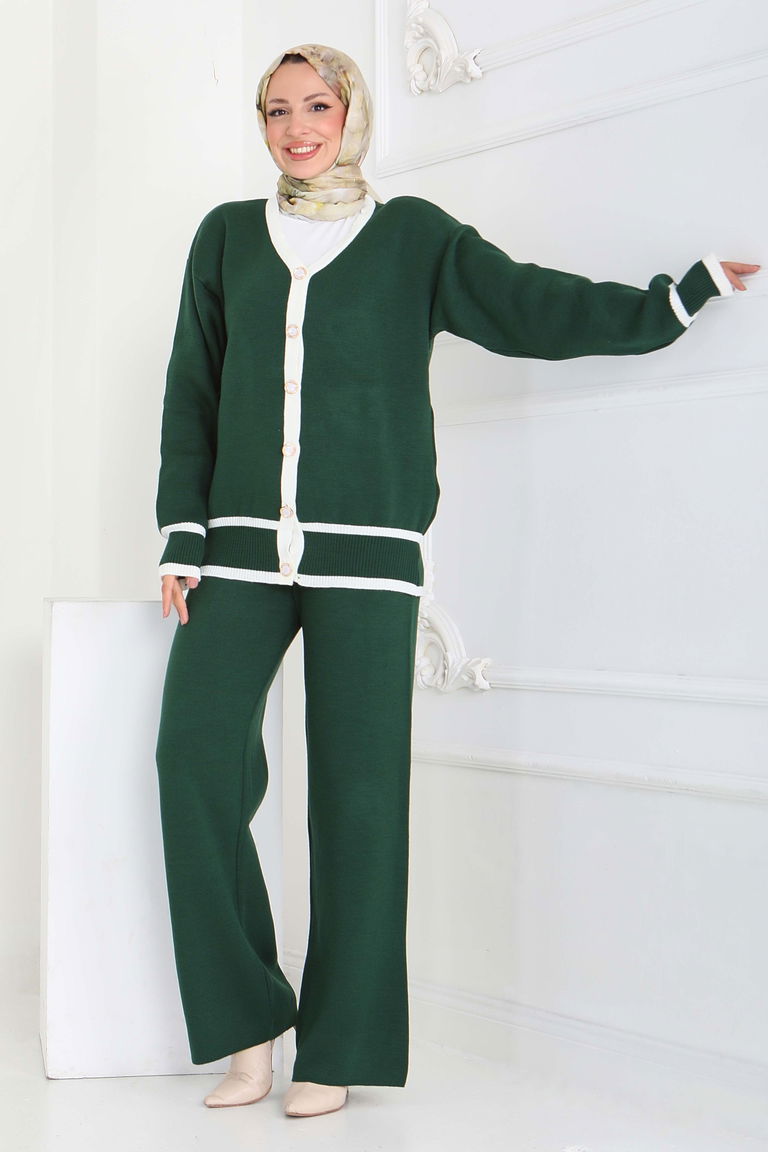 Şeritli Düğmeli Triko Takım - 27904-ZUMRUT - TOFİSA