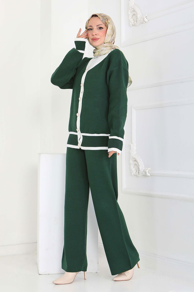 Şeritli Düğmeli Triko Takım - 27904-ZUMRUT - TOFİSA