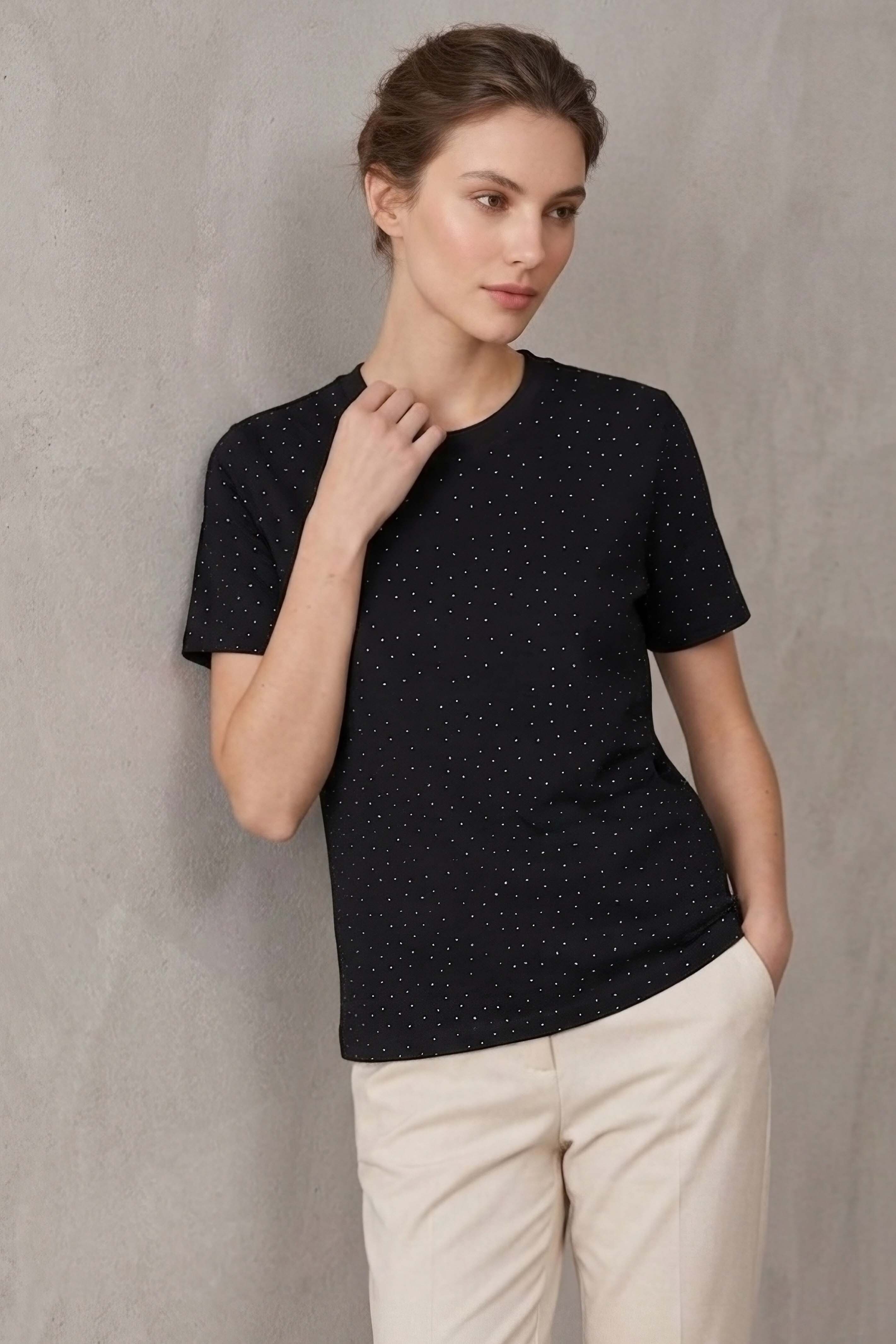Taşlı Kısa Kollu T-shirt - 28409-SIYAH - 1