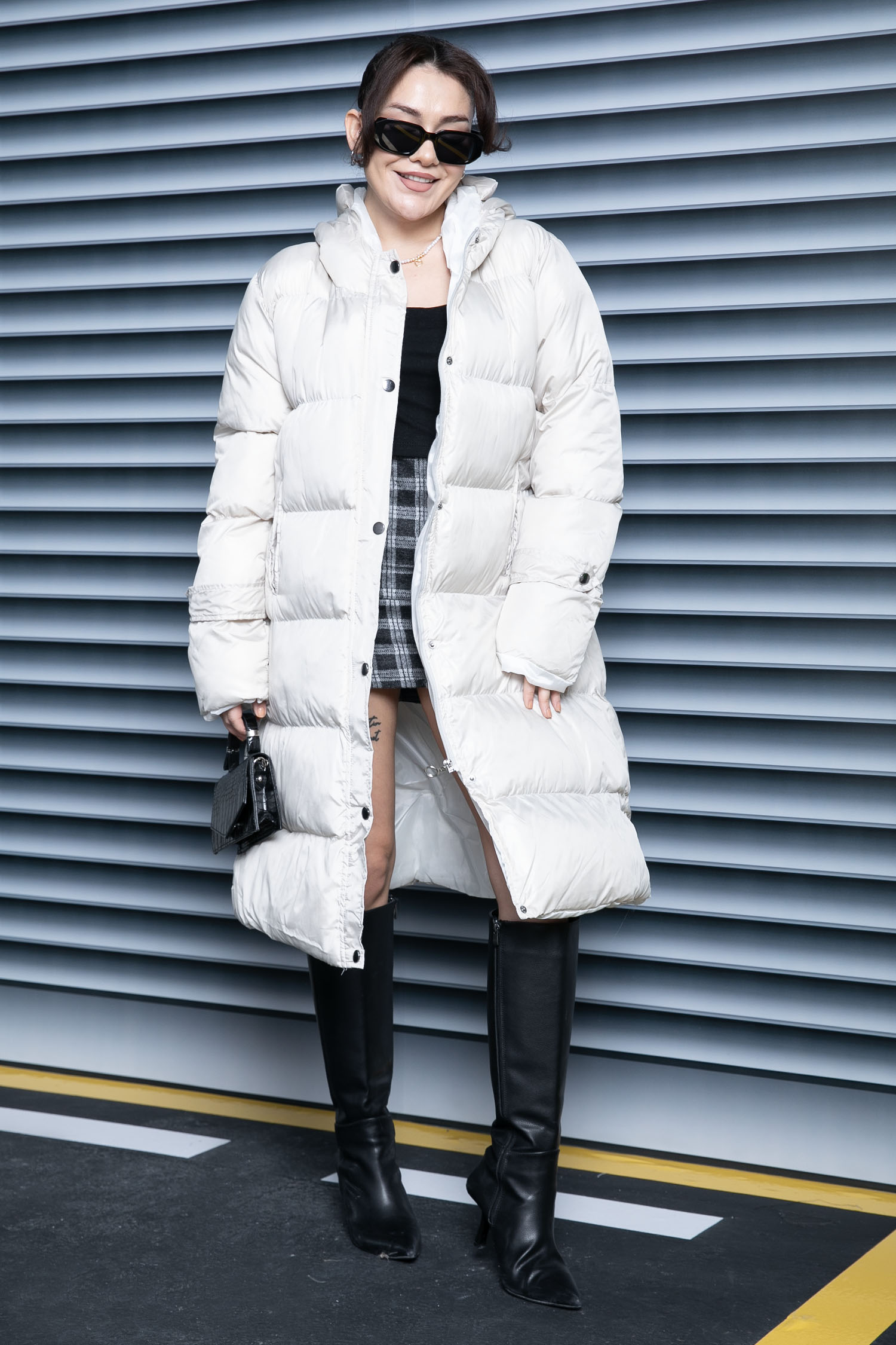 Uzun Şişme Mont Krem - 26741 - 4