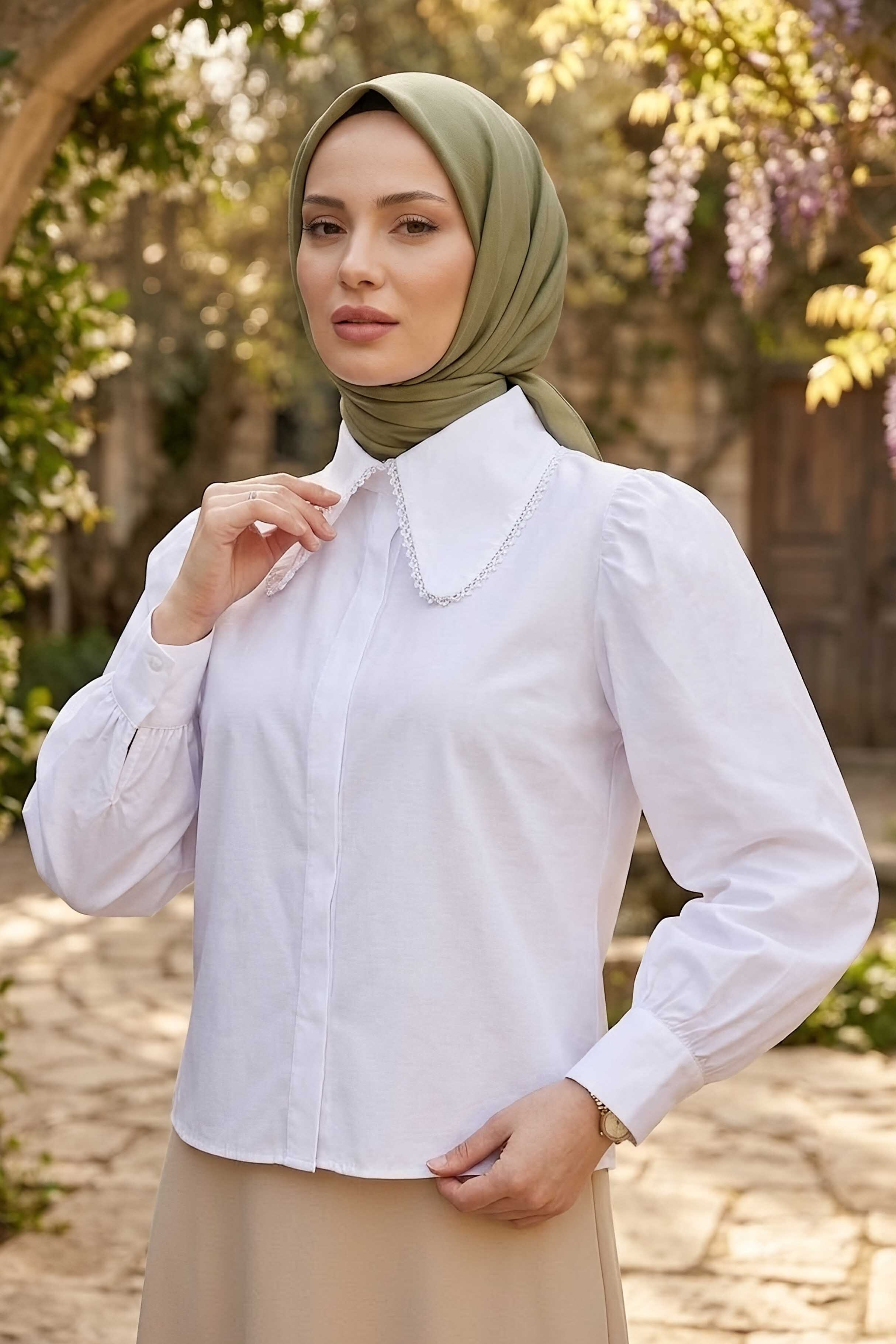 Yaka Dantel Detaylı Kısa Gömlek Beyaz - 28660-BEYAZ - 1