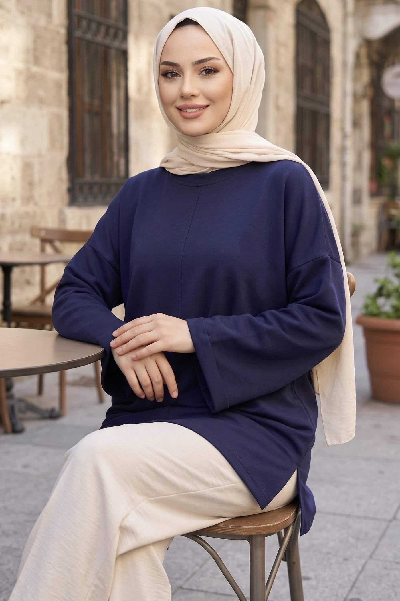 Yandan Yırtmaçlı Çimalı Tunik Lacivert - 29327-LACIVERT - 1