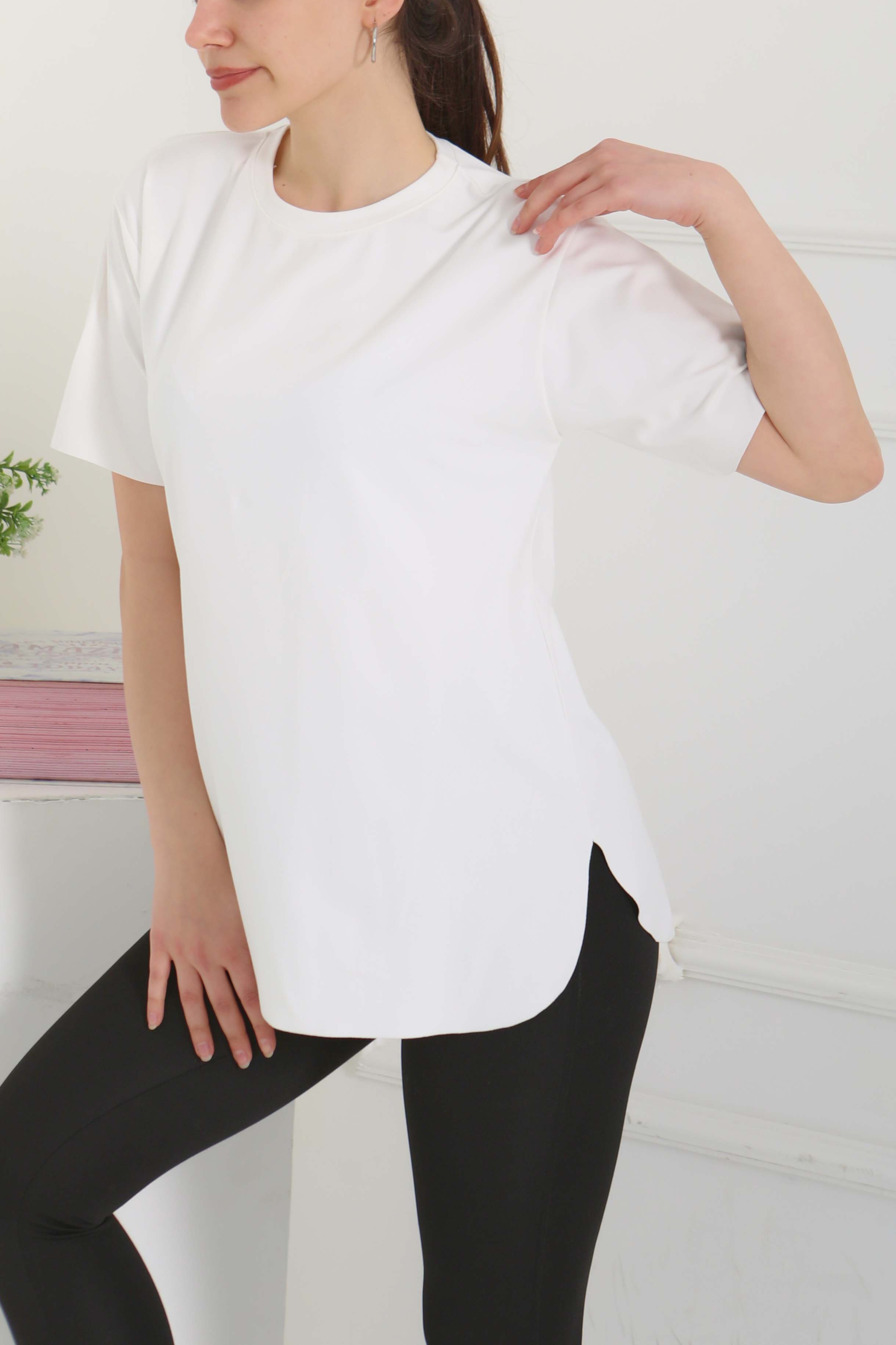 Yırtmalı Kısa Kollu T-Şhirt Beyaz - 27117 - 1