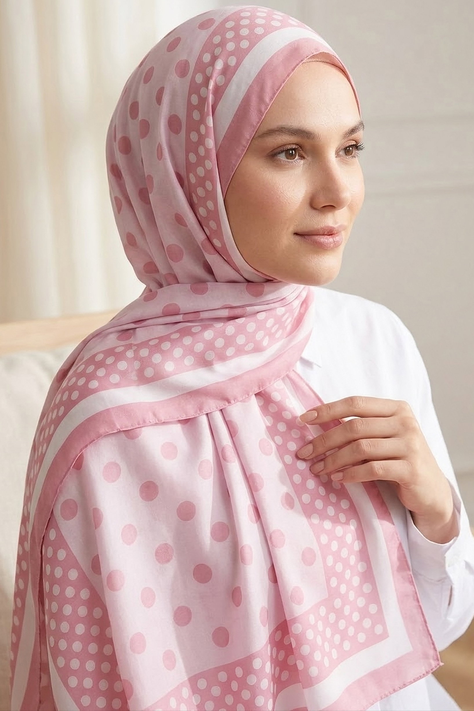 Zarif Puantiye Desen İtalyan İpek Şal Pembe - 28685-PEMBE - 1