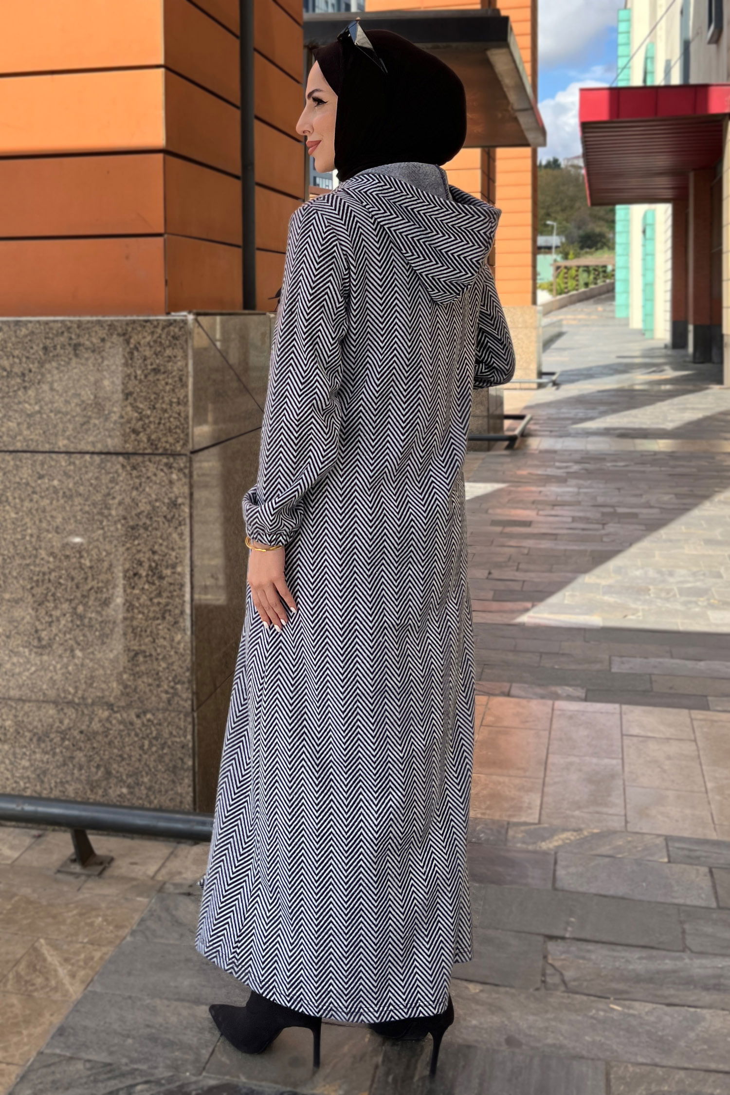Zikzak Desenli Fermuarlı Jakar Kap - 27813-GRI - 5