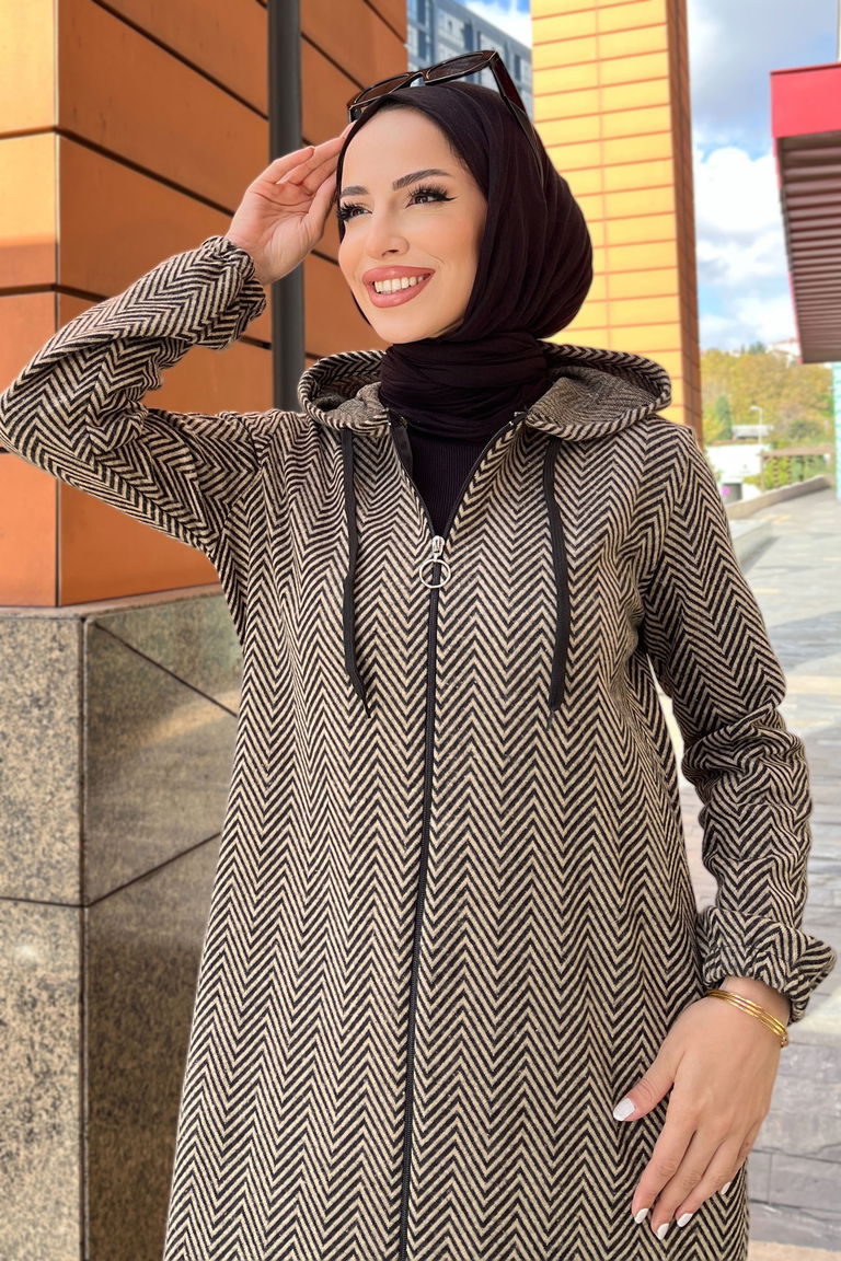 Zikzak Desenli Fermuarlı Jakar Kap - 27813-VIZON - TOFİSA